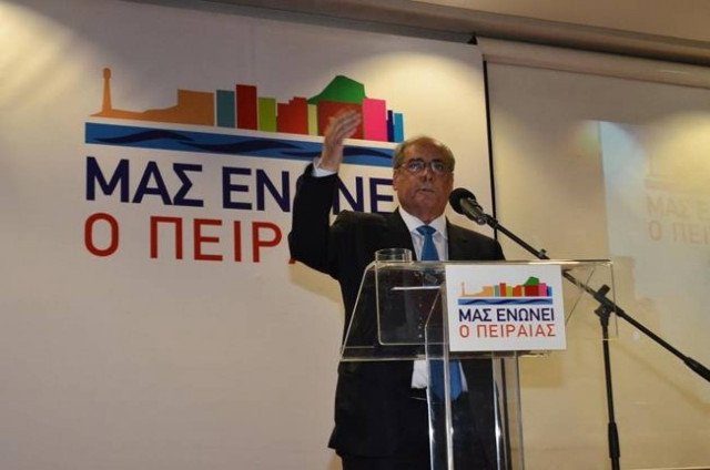 Παρουσίασε το ψηφοδέλτιο του συνδυασμού του ο Βασίλης Μιχαλολιάκος