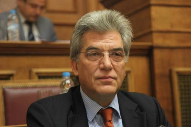 Μείωση φόρων στην ενέργεια ζητά ο πρόεδρος της ΔΕΗ Α. Ζερβός