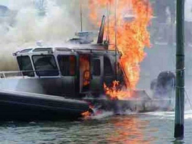 Salamina: Fire in a boat