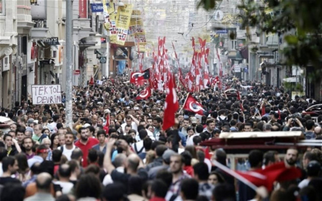 Απερρίφθη αίτημα για συγκεντρώσεις την Πρωτομαγιά στην «Ταξίμ»