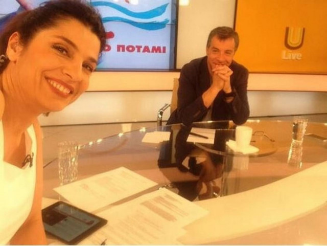 Αυτή είναι η selfie της Τσαπανίδου με τον Σταύρο Θεοδωράκη (pic)