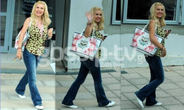 Ελένη Μενεγάκη: Πιο girly κι από τις κόρες της!