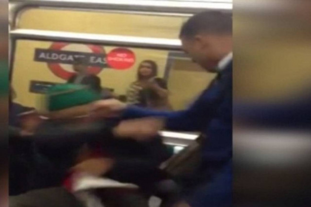 Επίθεση πρωτοφανούς αγριότητας σε ηλικιωμένο! (video)