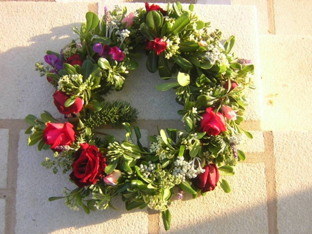 Πρωτομαγιά 2014: Γιατί φτιάχνουμε στεφάνια σήμερα;