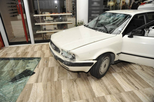 Βίντεο - ντοκουμέντο από τις ληστείες της συμμορίας «Ροζ Πάνθηρες»