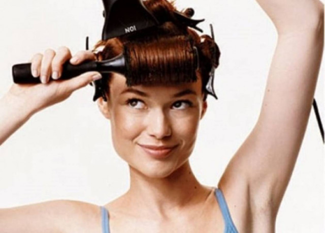 Eπιλέξτε την κατάλληλη βούρτσα για τις ανάγκες των μαλλιών σας