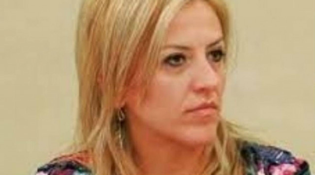 Σύλληψη 46χρονου για την καταστροφή εκλογικού περιπτέρου της Ρ. Δούρου