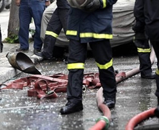 Φωτιά σε υπόγειο διαμέρισμα στη Θεσσαλονίκη