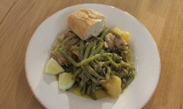 Συνταγή για "μη κοκκινιστά" φασολάκια γιαχνί