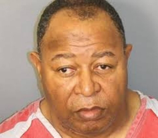 Ιερέας βίασε 13χρονη μέσα σε εκκλησία!