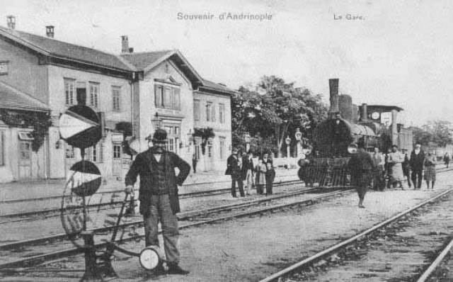 Οι Τούρκοι εορτάζουν στην Αδριανούπολη την κατάληψη της Θράκης