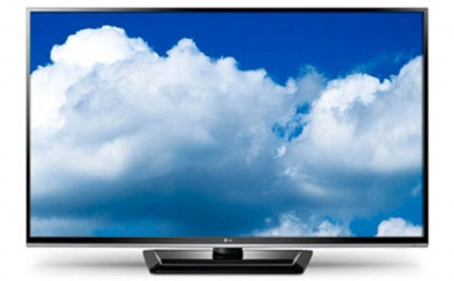 Απίστευτο: Υποψήφιος δημοτικός σύμβουλος έβγαλε από την τσέπη του...