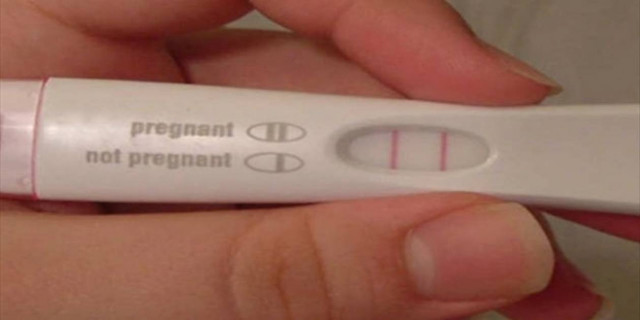 Πρωτοφανής κομπίνα: Δείτε τι κάνουν γυναίκες για να «δέσουν» τον γαμπρό