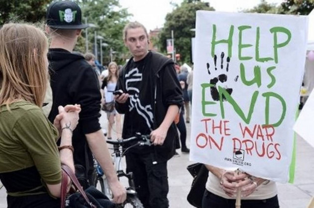 Γαλλία: Διαδηλώσεις για την αποποινικοποίηση της κάνναβης