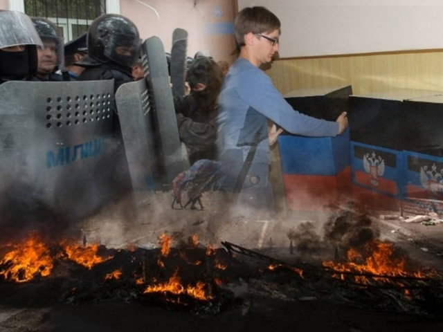 Ουκρανία: Οι κάλπες άνοιγαν και τα όπλα χτυπούσαν στο Σλαβιάνσκ (pics)