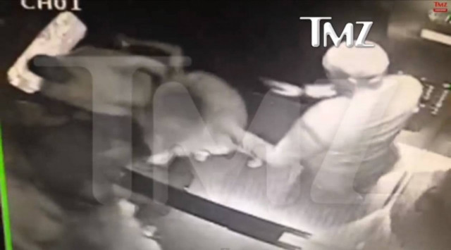 Δείτε τον σύντροφο της Beyonce, Jay-Z, να... πλακώνεται με την αδερφή της! (video+ pics)