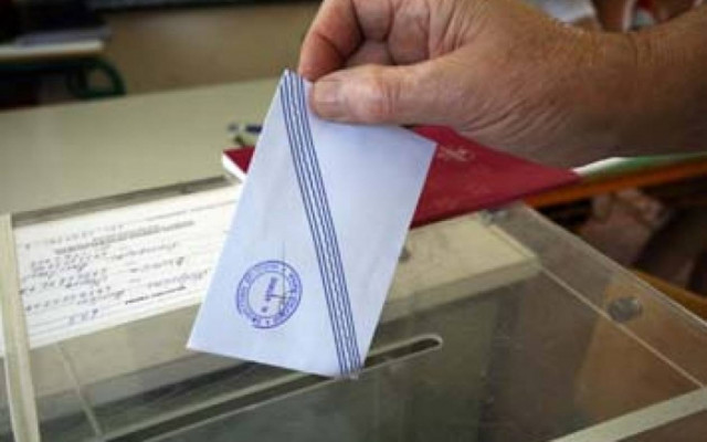 Κρυφές δημοσκοπήσεις: Τι δείχνουν και ποιους... τρομάζουν