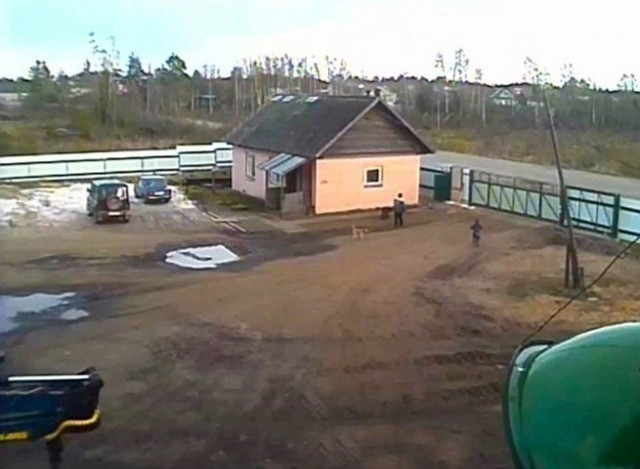 Τραγωδία: 4χρονο αγοράκι βρήκε φρικτό θάνατο σε αυτόματη πόρτα