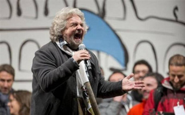 Γκρίλο: «Στοπ» στη φύλαξη πολιτικών από αστυνομικούς