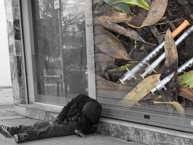 Έκθεση ΣΟΚ: Έκρηξη του AIDS στην Αθήνα