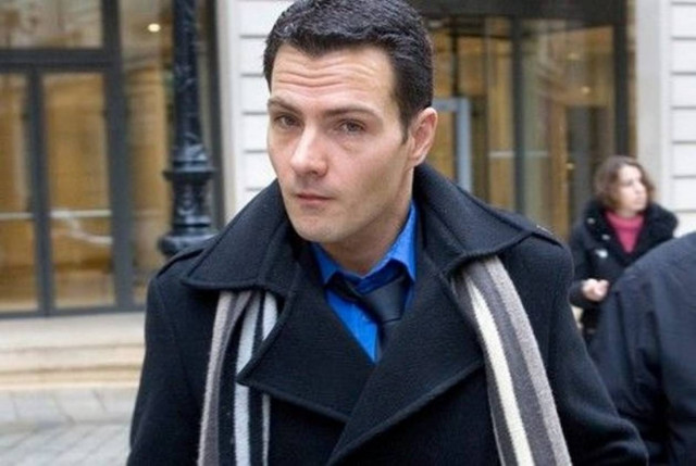 Κερβιέλ: Απαιτεί συνάντηση με τον Ολάντ