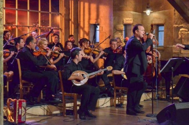 Οριακή πρωτιά για το «Στην υγειά μας ρε παιδιά»