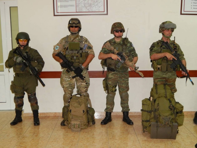 Επίσκεψη εθελοντών εφέδρων στη Σχολή Πεζικού