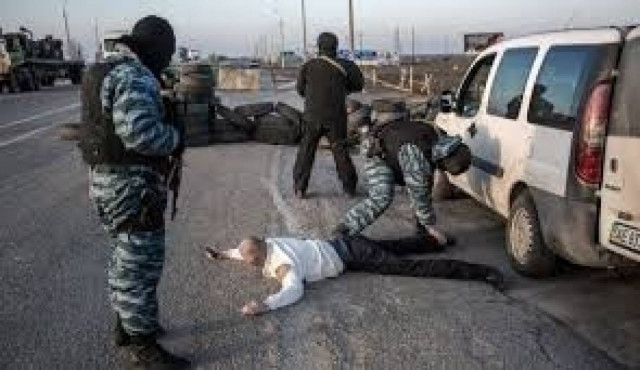 Συλλήψεις δημοσιογράφων στην Κριμαία