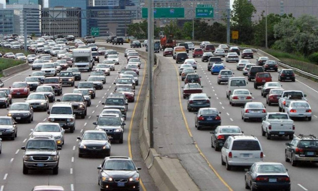 Σαρώνει στο διαδίκτυο: Δείτε τι είχε μέσα στο αυτοκίνητό του! (pic)