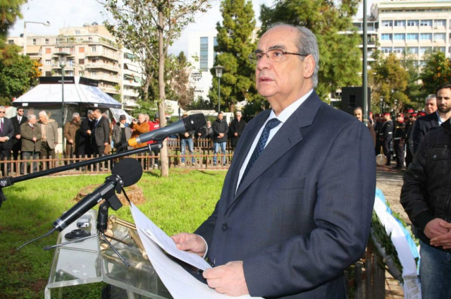 Μιχαλολιάκος: Είχε δοθεί εντολή από τη ΧΑ να ψηφίσουν Μώραλη (vids)