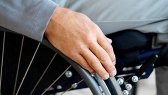 Θεσσαλονίκη: Όχημα για τη μετακίνηση των ΑμεΑ στις εκλογές