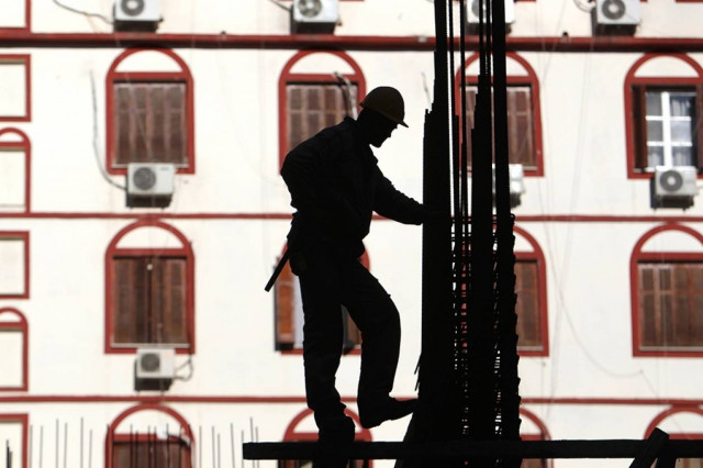 Από το κακό στο χειρότερο η προστασία των εργασιακών δικαιωμάτων στην Ελλάδα