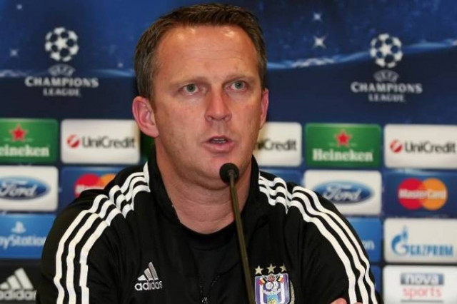 Φαν ντερ Μπρομ: «Ενδιαφέρουσα προοπτική η Ελλάδα»