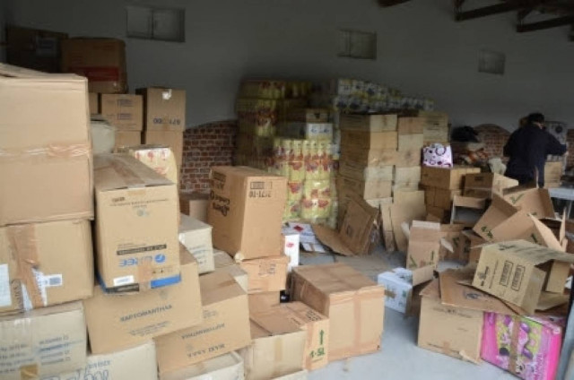 Πιερία: Πάνω από 20 τόνοι για τους πλημμυροπαθείς Σερβίας-Βοσνίας!