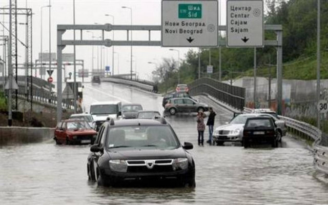 Σερβία: 27 νεκροί από τις καταστροφικές πλημμύρες