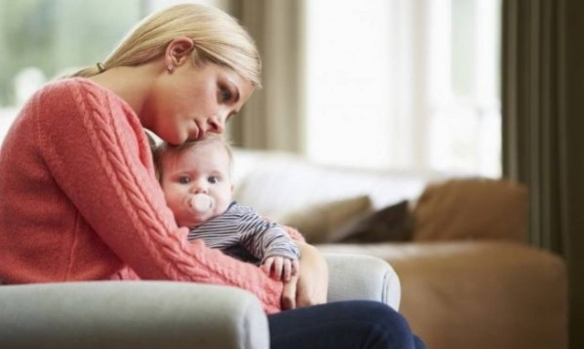 Το 1/3 των γυναικών στο πρώτο παιδί εμφανίζει συμπτώματα κατάθλιψης