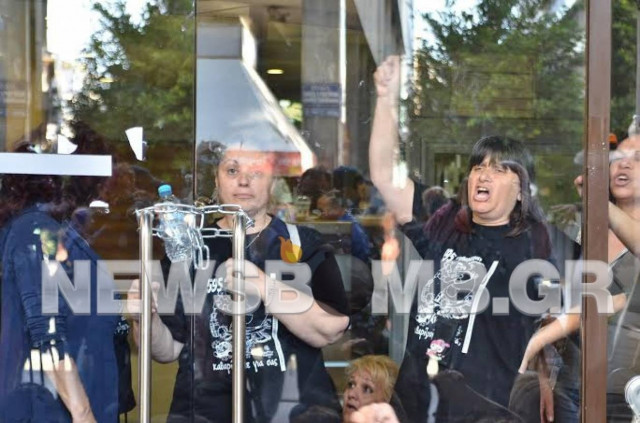 Καθαρίστριες ΥΠΟΙΚ: Μηνυτήρια αναφορά κατά παντός υπευθύνου