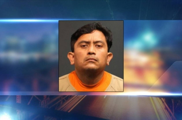 Την είχε απαγάγει όταν ήταν 15 ετών και εκείνη του ξέφυγε μετά από 10 χρόνια! (βίντεο)