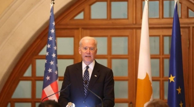 Μπάιντεν: Δεν έκανε χειραψία με τον Έρογλου (βίντεο)