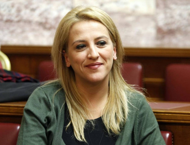 Εκλογές 2014 - Ρένα Δούρου: Παρουσίασε το αναπτυξιακό της σχέδιο για την Αττική
