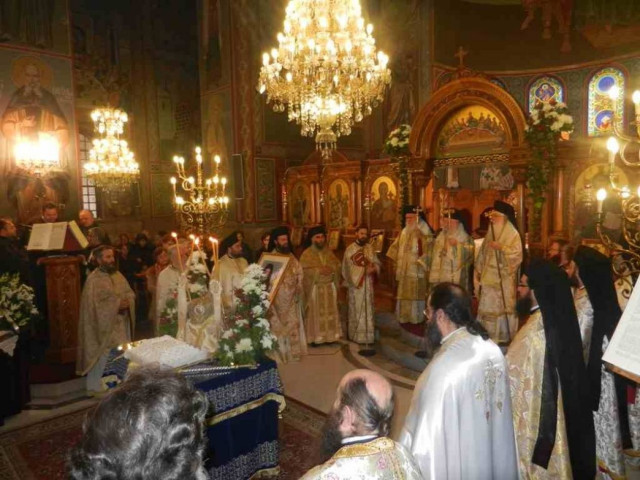 Θαυματουργή εικόνα της Παναγίας του 1.600 στο Βόλο