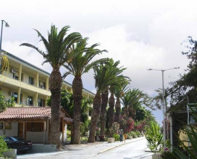 Κρήτη: Ανέβηκε στην ταράτσα του νοσοκομείου κι έκανε βουτιά... θανάτου