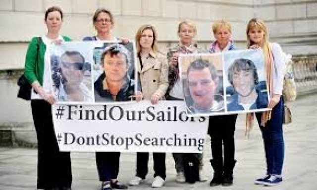 Βρετανία: Σταματούν οι έρευνες για τους αγνοούμενους ναυτικούς (pics)