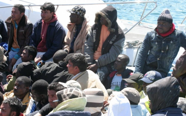 Φαρμακονήσι: Σώθηκαν την «τελευταία στιγμή» 21 παράνομοι μετανάστες