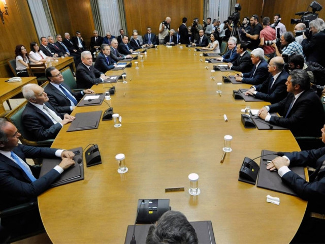 Αποτελέσματα εκλογών - Ν.Δ. : Δεν βλέπουν τίποτα, δεν ακούνε τίποτα...