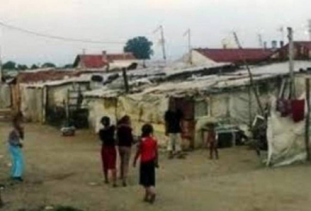 Ρομά επιτέθηκαν σε διμοιρία των ΜΑΤ!