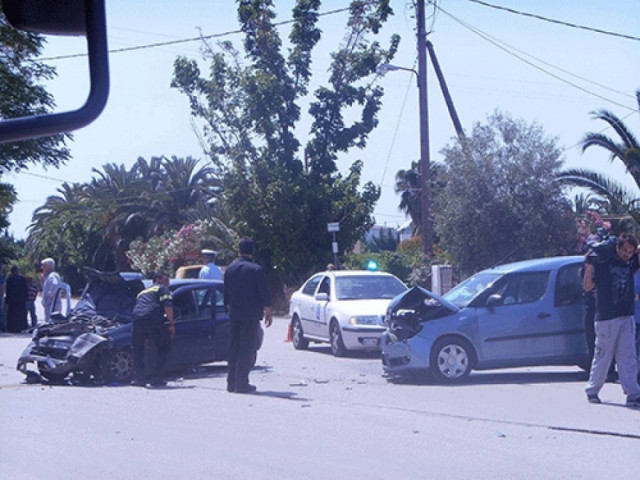 Σοβαρό τροχαίο στο Ναύπλιο: Δέκα τραυματίες, ανάμεσα τους και παιδιά