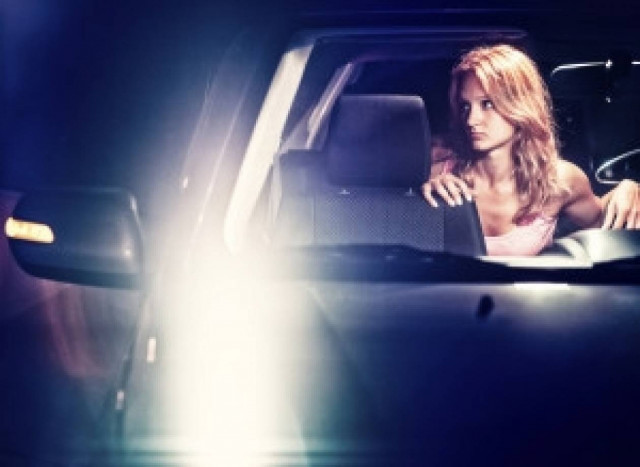 «Έφαγε» πρόστιμο για ταχύτητα και κατηγόρησε τον.... νεκρό άνδρα της!