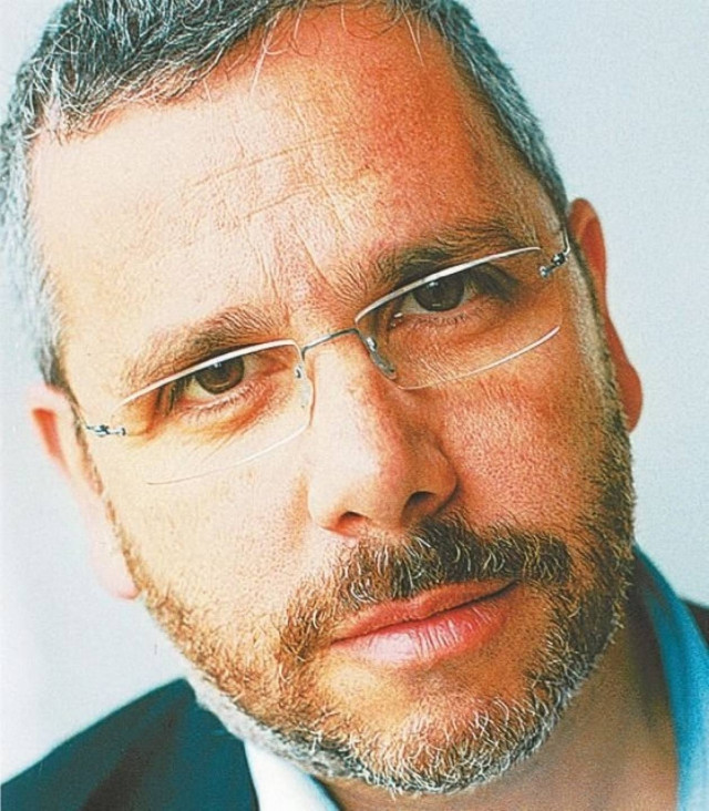 Επίσημα στη διεύθυνση των «Νέων» ο Μητρόπουλος