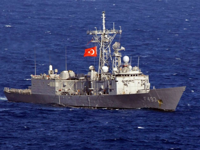 Τουρκικές φρεγάτες έφτασαν στις Κυκλάδες
